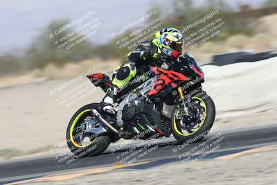 media/Oct-30-2025-Racers Edge (Thu) [[dabbdaf680]]/3-B Group/Session 5 (Turn 6)/